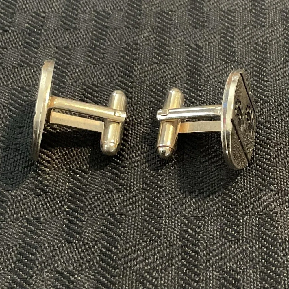 N/A silver tone
